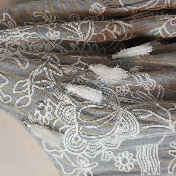 Anthropologie Maeve Tisdal Embroidered Tassel Dress Size 2 - Picture 10 of 12